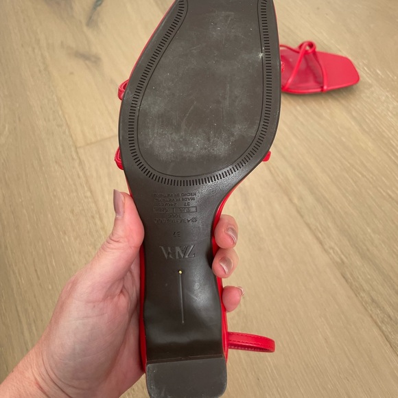 Zara Red Strappy Kitten Block Heel Sandal - Picture 5 of 5
